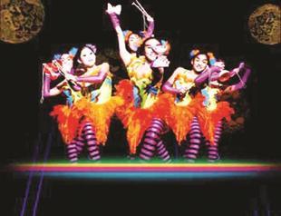 Chinese acrobats visit Bursa