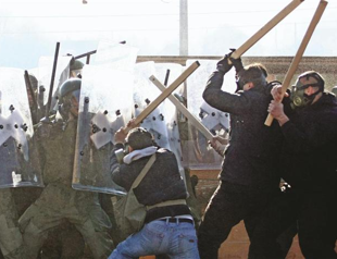 Clashes in north Kosovo shake Serbia’s EU hopes