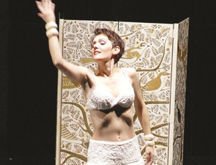 Warsaw’s opera house revives work for victims of holocaust