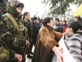 Russia intervenes in S Ossetian unrest