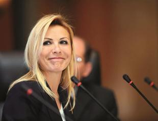 Boycott on France not good idea, top boss says