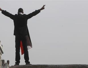 Egypt sees Clinton remarks as interference