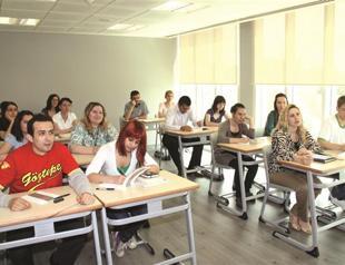 Turkey gets F grade in English