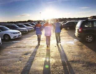 Acquiring Saab too risky for Turkish firms, minister says