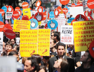 Euro team to question Turkish media, internet