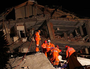 5.6 quake in east Turkey topples hotel building