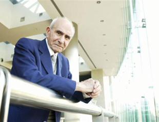 Turkey’s master film director director Lütfi Akad dies at 95