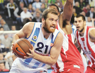 Fenerbahçe Ülker gets one over Olympiacos Piraeus