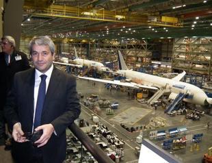 Turkey may build planes, minister says