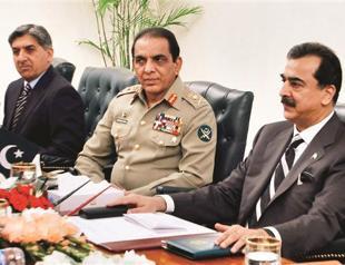 Pakistan’s top judge, army ally coup fears