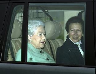 Britains Prince Philip spends Christmas in hospital