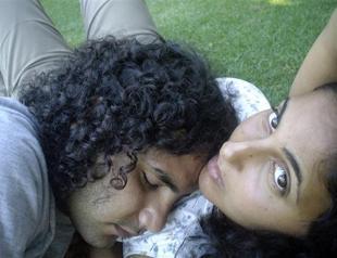 Egypt court frees prominent revolutionary blogger