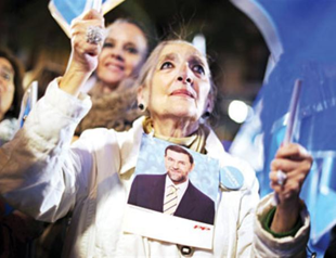 Crisis ousts another EU gov’t