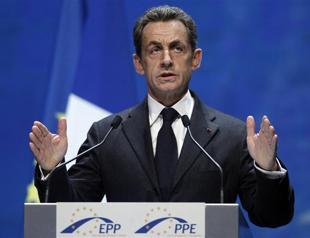 Sarkozy warns no second chance if euro summit fails