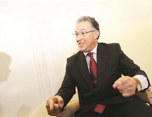 EU taking on responsibility to fight neo-Nazis: mayor