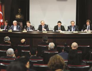 Turkey to stand stable despite global uncertainties, gov says