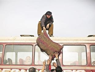 Afghanistan signs oil deal with China