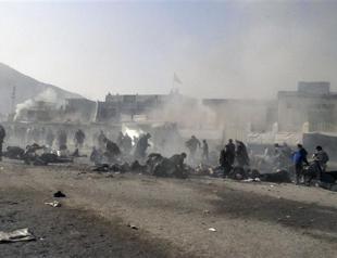 Roadside bomb kills 10 Afghan police officers