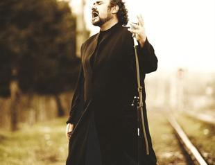 Three tenors together on Süreyya Stage