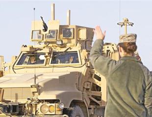 Iraqi politics crack as last US troops withdraw