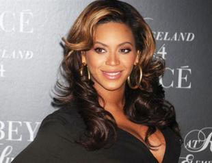 US Pop diva Beyonce gives birth to baby girl