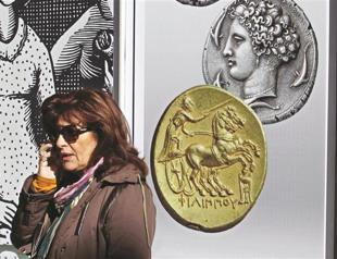 Lenders press Greece on reforms before aid flows