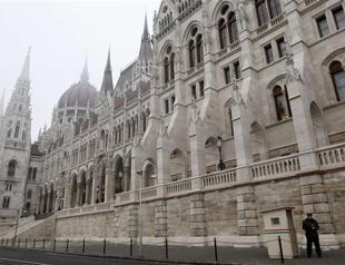 EU reiterates concern over Hungarys reforms