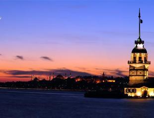 Foreign tourists visiting Istanbul hit 8 million in 2011