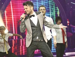 Club Babylon to host live talk show