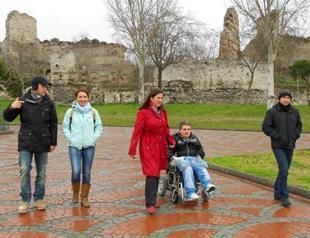 Turkeys Changemakers: They hit the streets for an accessible city