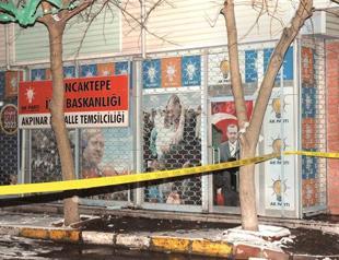 Alleged bomber dies in blast in Istanbul