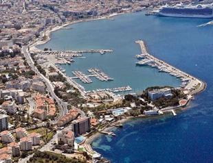 Property sales draft at commission