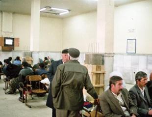 Salt reevaluates three exhibitions