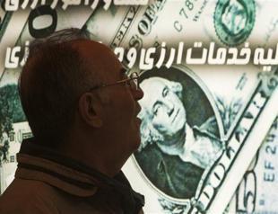 Iran shrugs at looming EU ban on its oil