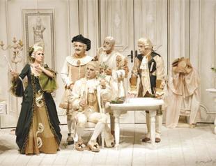 ‘The Barber of Seville’ onstage at Süreyya