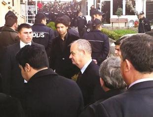 Questioning ex-chief of staff marks a first