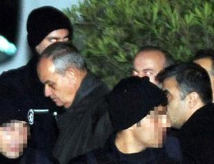 Turkeys ex-army chief arrested on terror charges