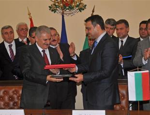 Turkey, Bulgaria sign transportation agreement