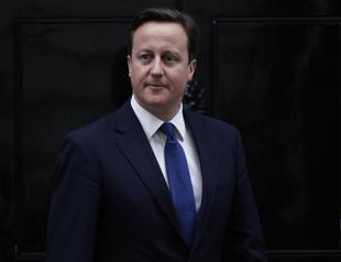 UKs Cameron launches new battle with Europe