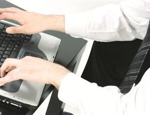 Iranians unable to log onto email