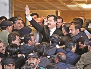 Pakistan tensions rise as PM indicted