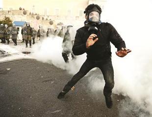 Greece still to convince Europe after rescue deal