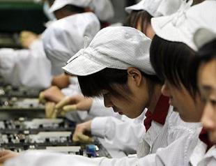 Apple suppliers open doors for inspection