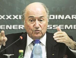 FIFA chief to visit India next month