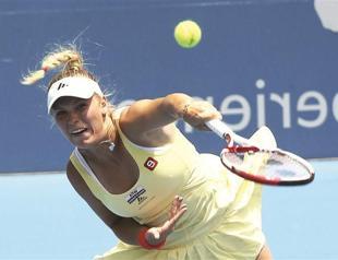 Wozniacki through to Sydney quarters
