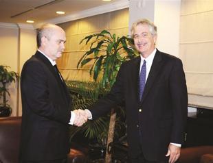 US eager to work with Turkey on Iran, official says