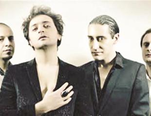 The rock band Zakkum plays hits for audience