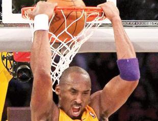 ‘Phenomenal’ Kobe scores season-high 48 points