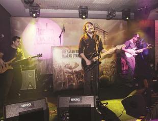 Rock ’n Dark competition starts