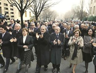 CHP lawmakers follow their leader in immunity protest